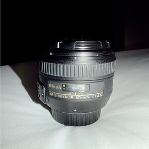 Nikon AF-S NIKKOR 50mm 1:1.4G Lens for Nikon DSLR Cameras